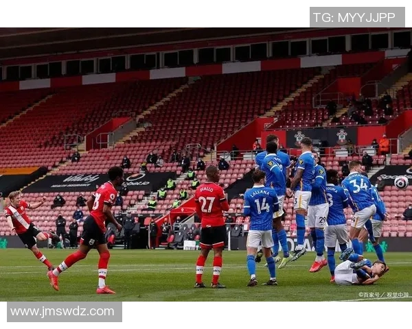 利物浦与巴黎圣日耳曼首发阵容分析及比赛前瞻